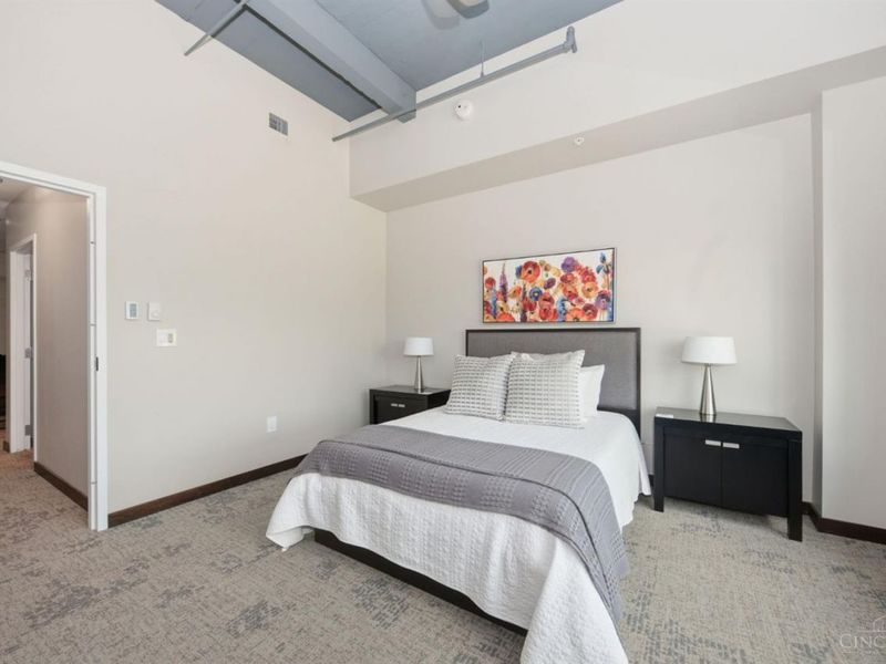 400 Pike Street, Unit 612, Cincinnati, OH 45202 Photo 53