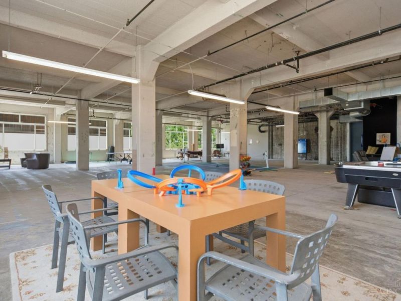 400 Pike Street, Unit 612, Cincinnati, OH 45202 Photo 70