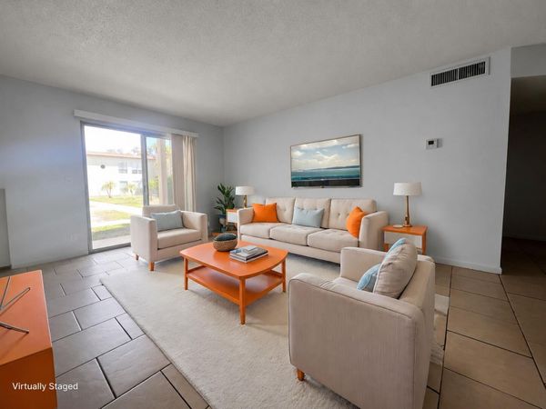 1500 N Congress Avenue, Unit C11, West Palm Beach, FL 33401