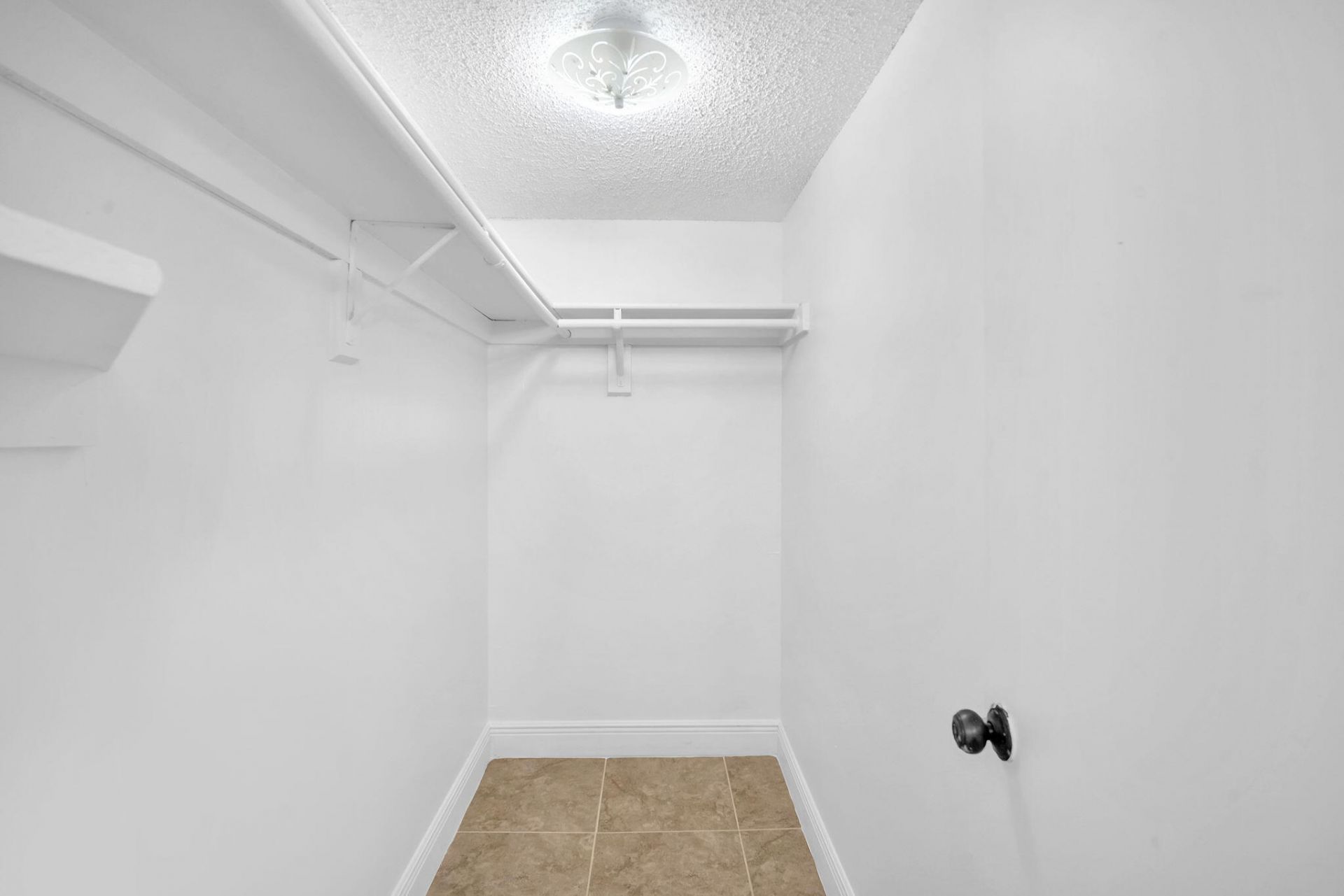 1021 Mockingbird Lane, Unit 303, Plantation, FL 33324 Photo