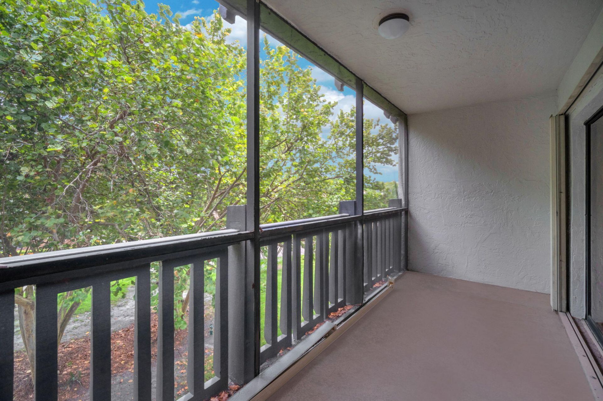 1021 Mockingbird Lane, Unit 303, Plantation, FL 33324 Photo