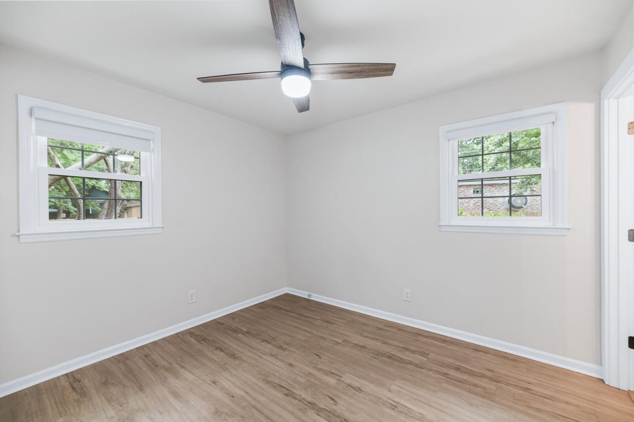 514 Mansfield Street Photo 24