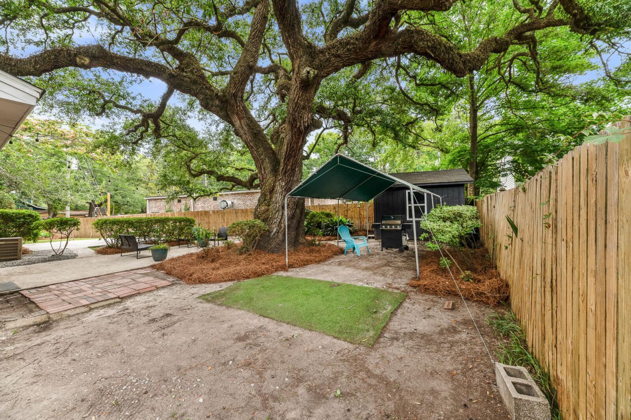 514 Mansfield Street Photo 31