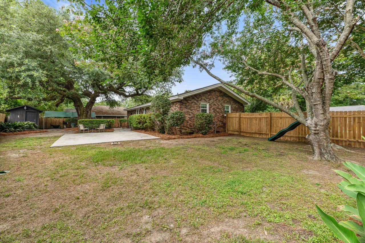 514 Mansfield Street Photo 35