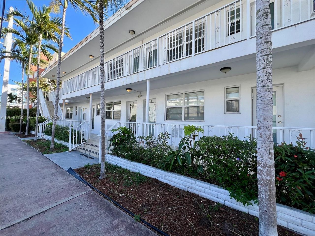 450 77th St , Unit 6, Miami Beach, FL 33141 Photo