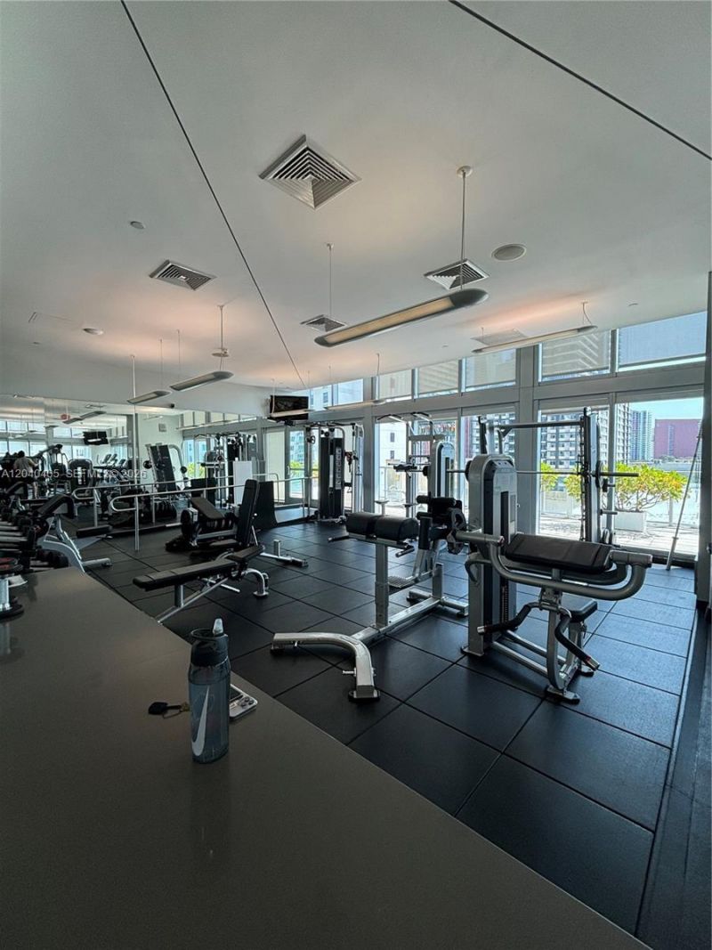 79 SW 12th St , Unit 2703-S, Miami, FL 33130 Photo