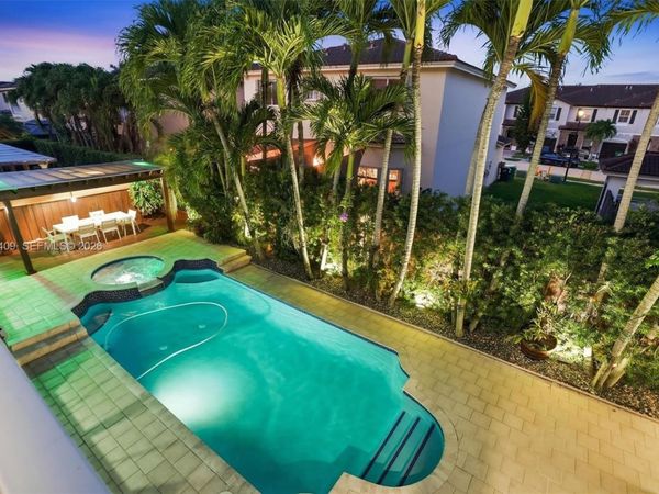 2517 SW 148th Ct, Miami, FL 33185