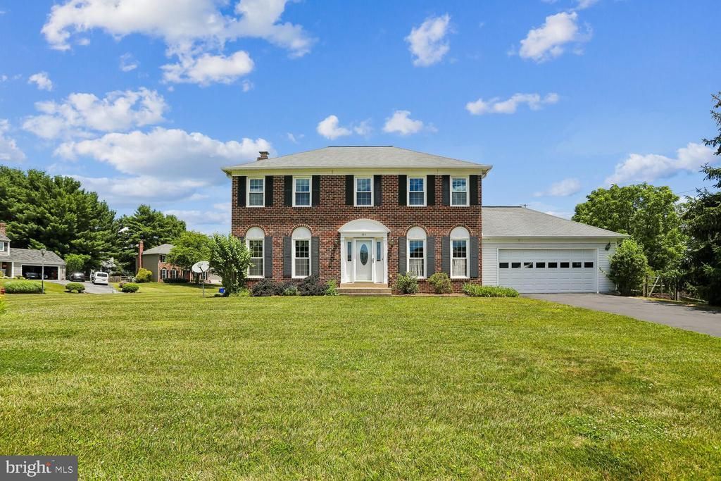 201 WESTRIDGE DRIVE, MOUNT AIRY, MD 21771