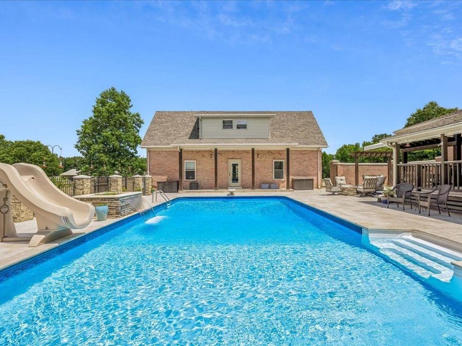 Property Image 28