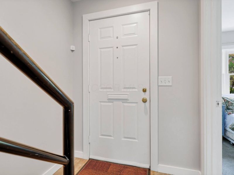 233 W Poplar Avenue, Unit 2, Columbus, OH 43215 Photo 37