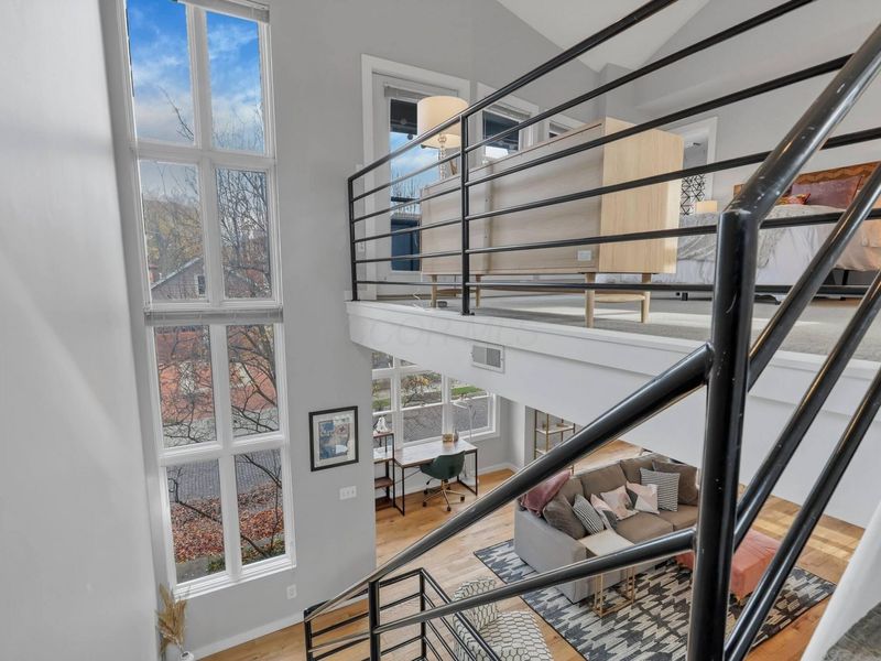 233 W Poplar Avenue, Unit 2, Columbus, OH 43215 Photo 5