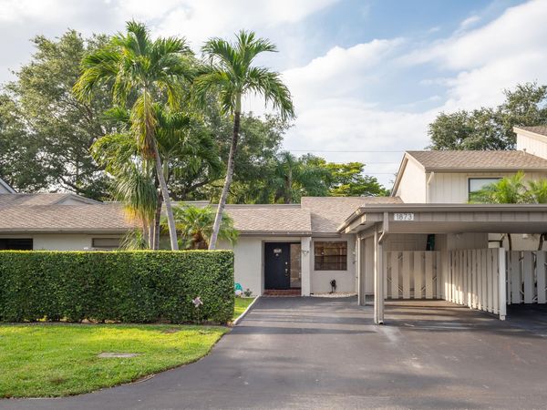 1873 Deer Creek Wildwood Lane N, Deerfield Beach, FL 33442