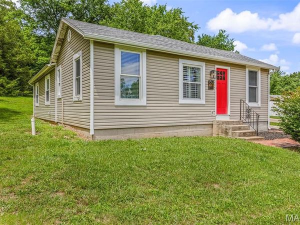 501 W Wayne Street , Ironton, MO 63650