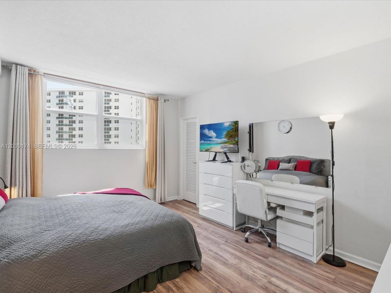 3000 S Ocean Dr, Unit 718, Hollywood, FL 33019 Photo