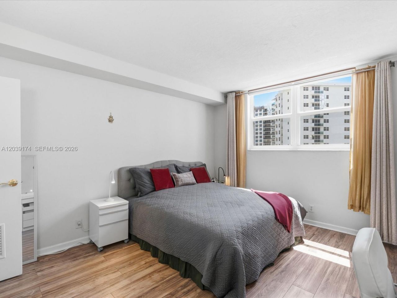 3000 S Ocean Dr, Unit 718, Hollywood, FL 33019 Photo