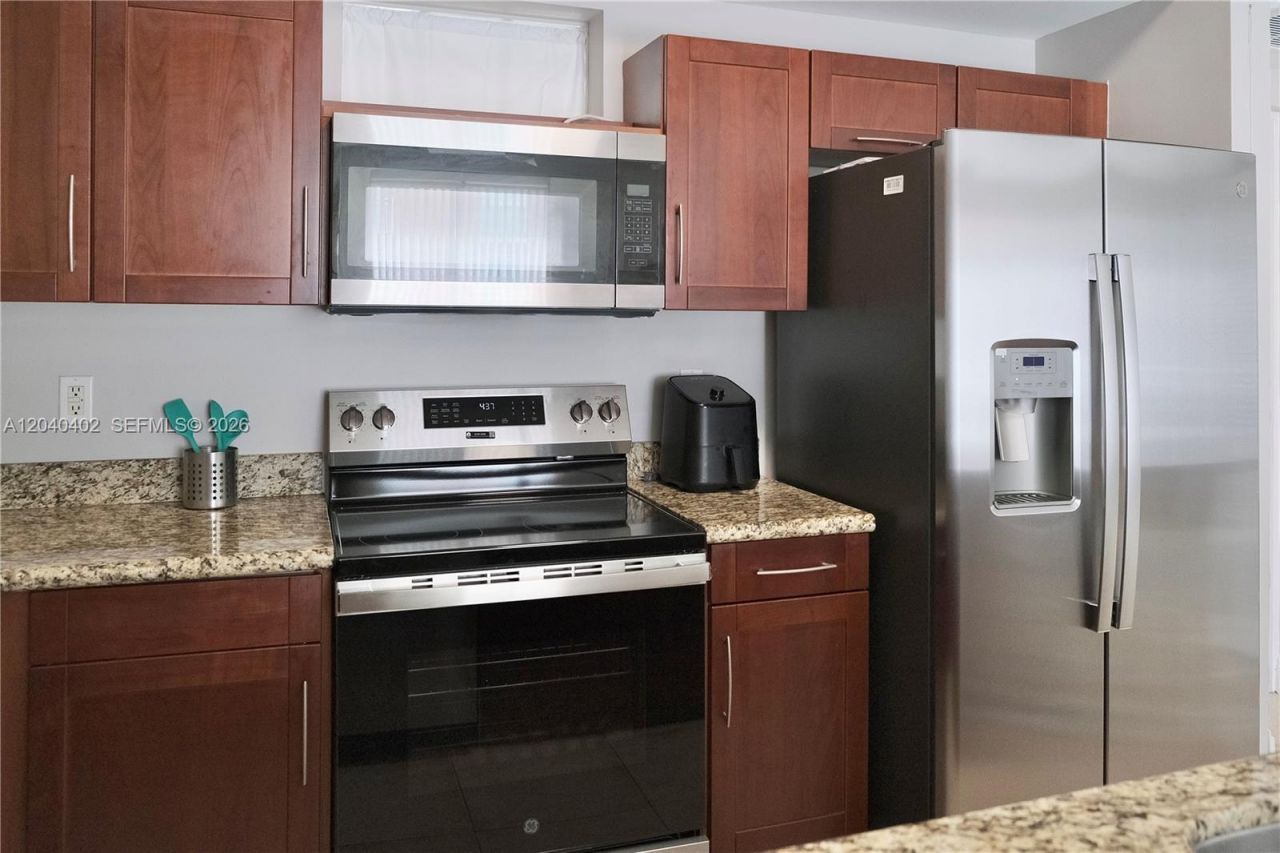 7275 SW 90th St , Unit C409, Miami, FL 33156 Photo