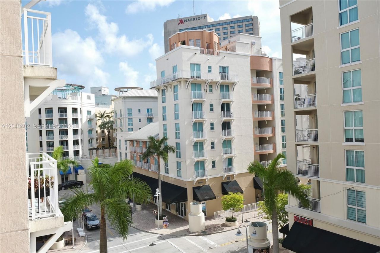 7275 SW 90th St , Unit C409, Miami, FL 33156 Photo