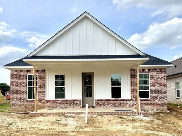 3482 Hatton Drive, Nesbit, MS 38651