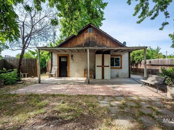 1021 W Chamberlin St, Boise, ID 83706