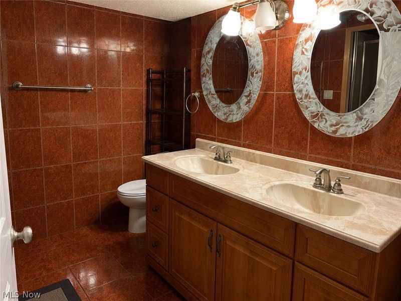6444 Schaaf Drive, Brook Park, OH 44142 Photo 10