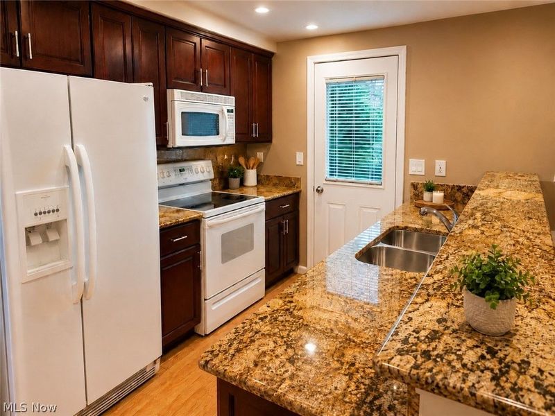 6444 Schaaf Drive, Brook Park, OH 44142 Photo 5