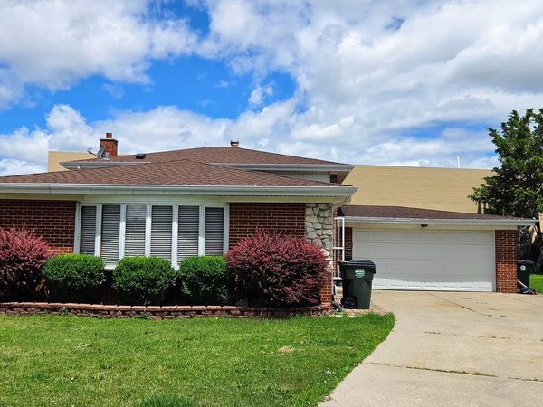 9037 N Joey Drive , Niles, IL 60714
