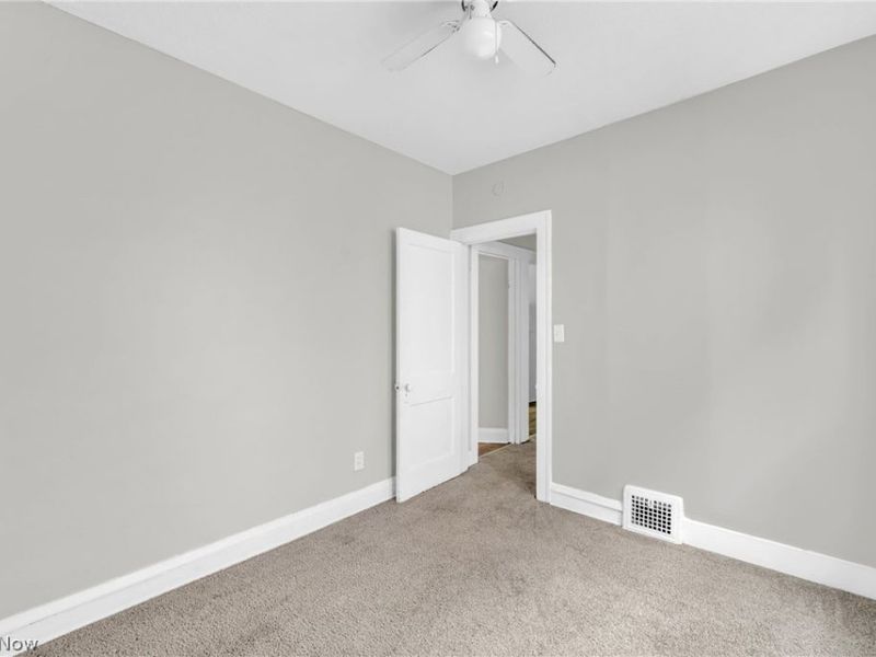 3645 E 146th Street, Cleveland, OH 44120 Photo 16