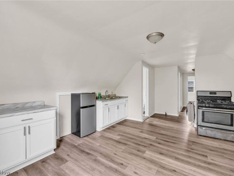 3645 E 146th Street, Cleveland, OH 44120 Photo 18