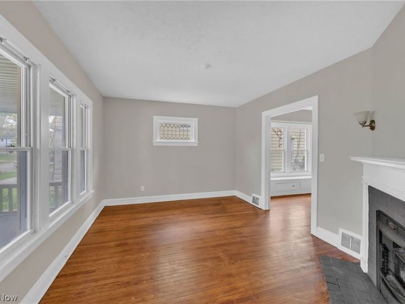 3645 E 146th Street, Cleveland, OH 44120 Photo 4