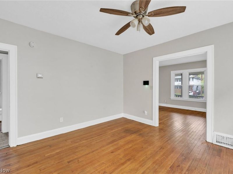 3645 E 146th Street, Cleveland, OH 44120 Photo 9