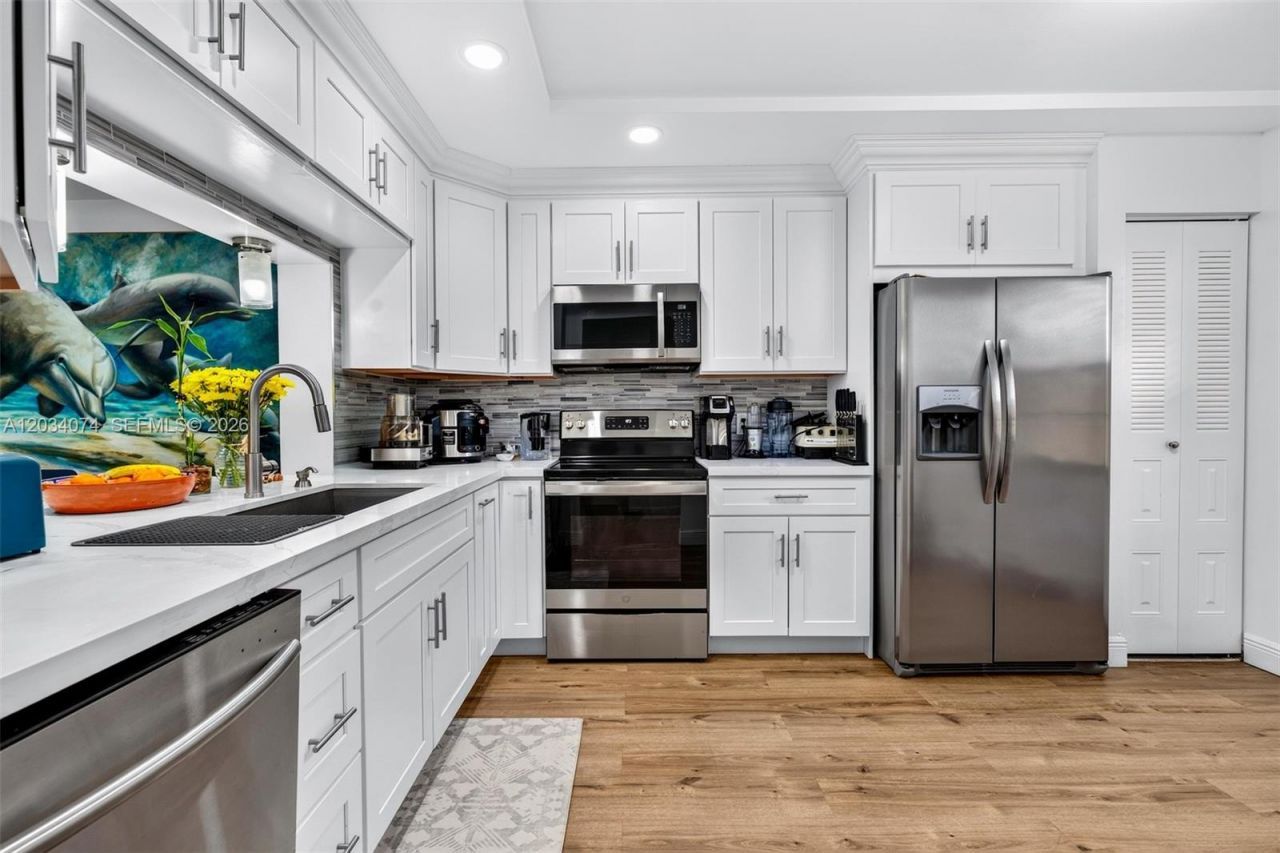 700 SW 128th Ave, Unit 306C, Pembroke Pines, FL 33027 Photo