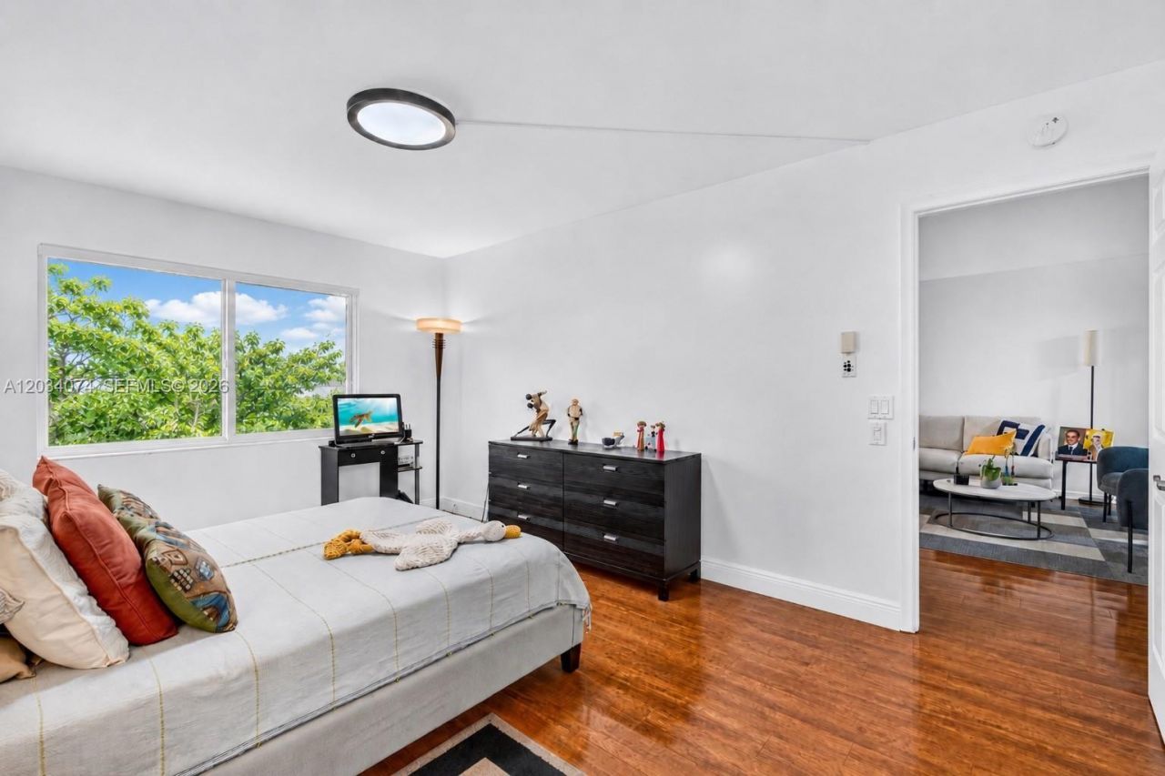 700 SW 128th Ave, Unit 306C, Pembroke Pines, FL 33027 Photo