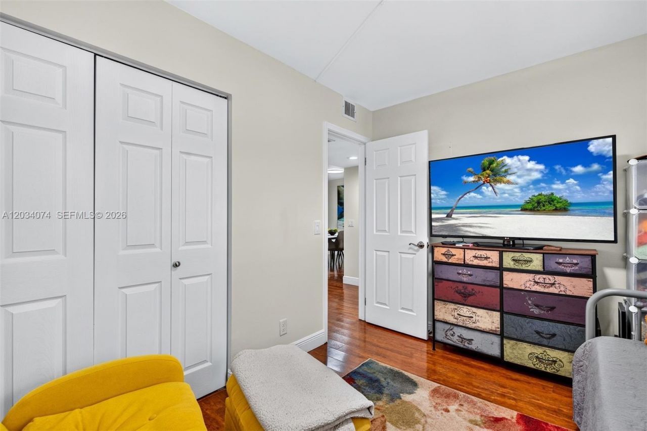 700 SW 128th Ave, Unit 306C, Pembroke Pines, FL 33027 Photo