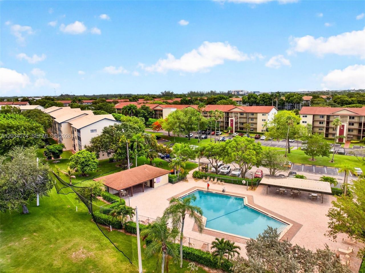 700 SW 128th Ave, Unit 306C, Pembroke Pines, FL 33027 Photo