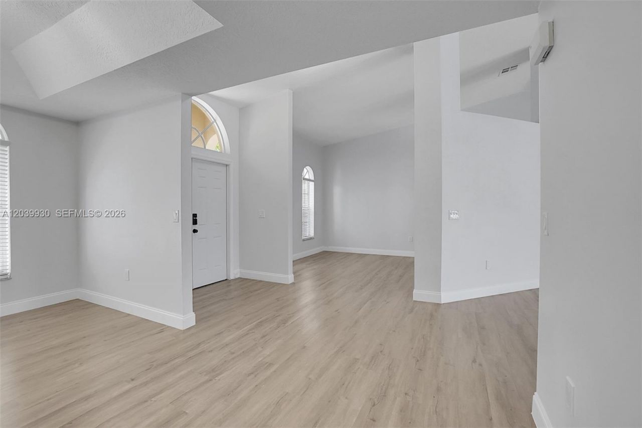 1574 NW 103rd Ter , Coral Springs, FL 33071 Photo