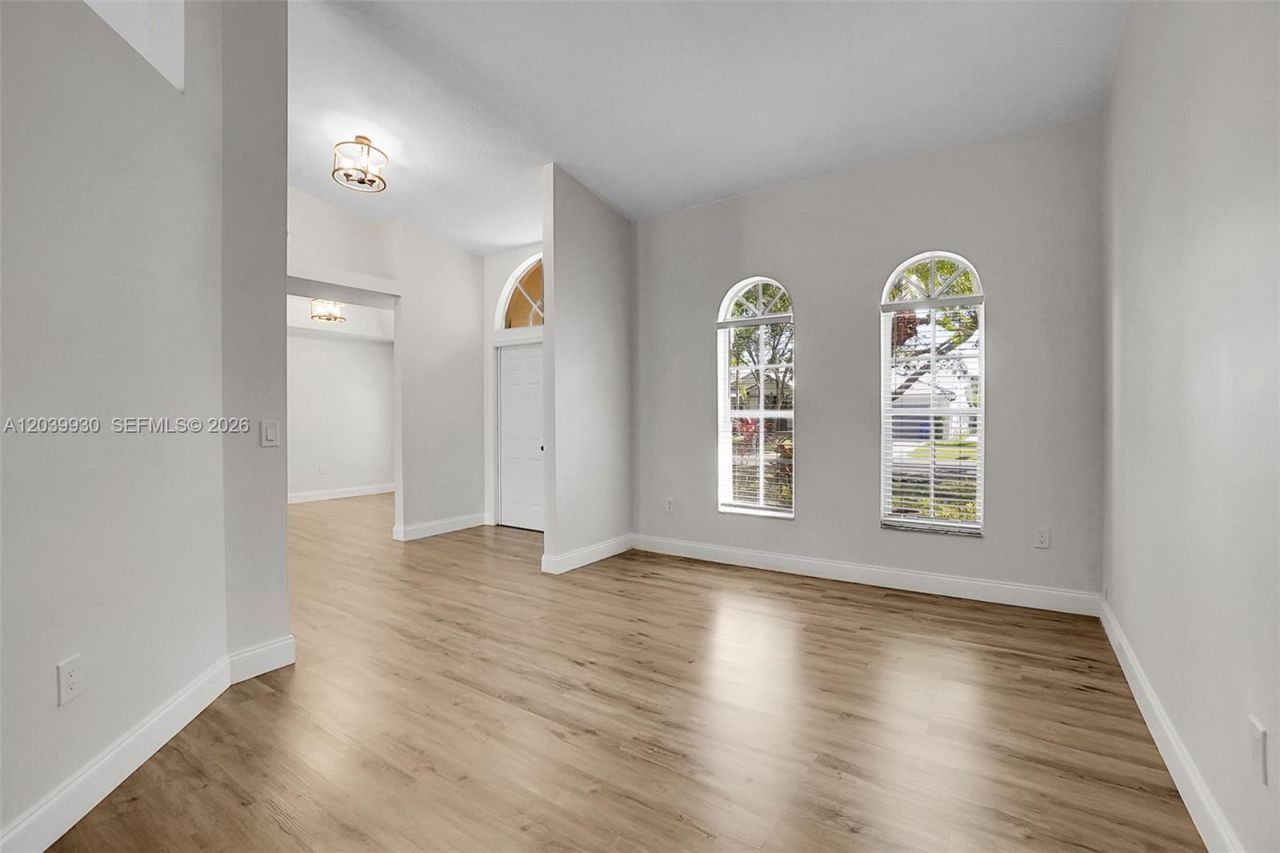 1574 NW 103rd Ter , Coral Springs, FL 33071 Photo