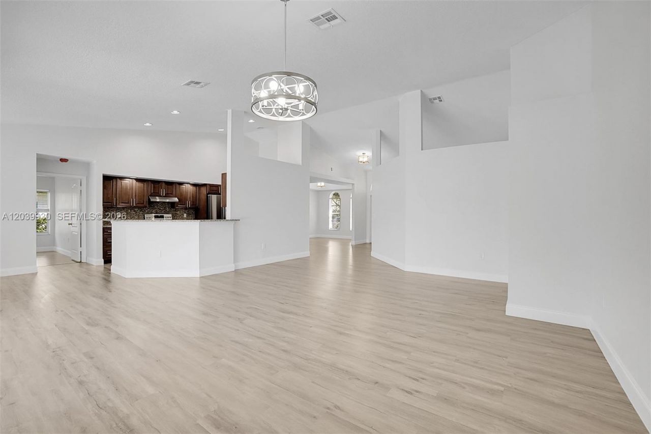1574 NW 103rd Ter , Coral Springs, FL 33071 Photo