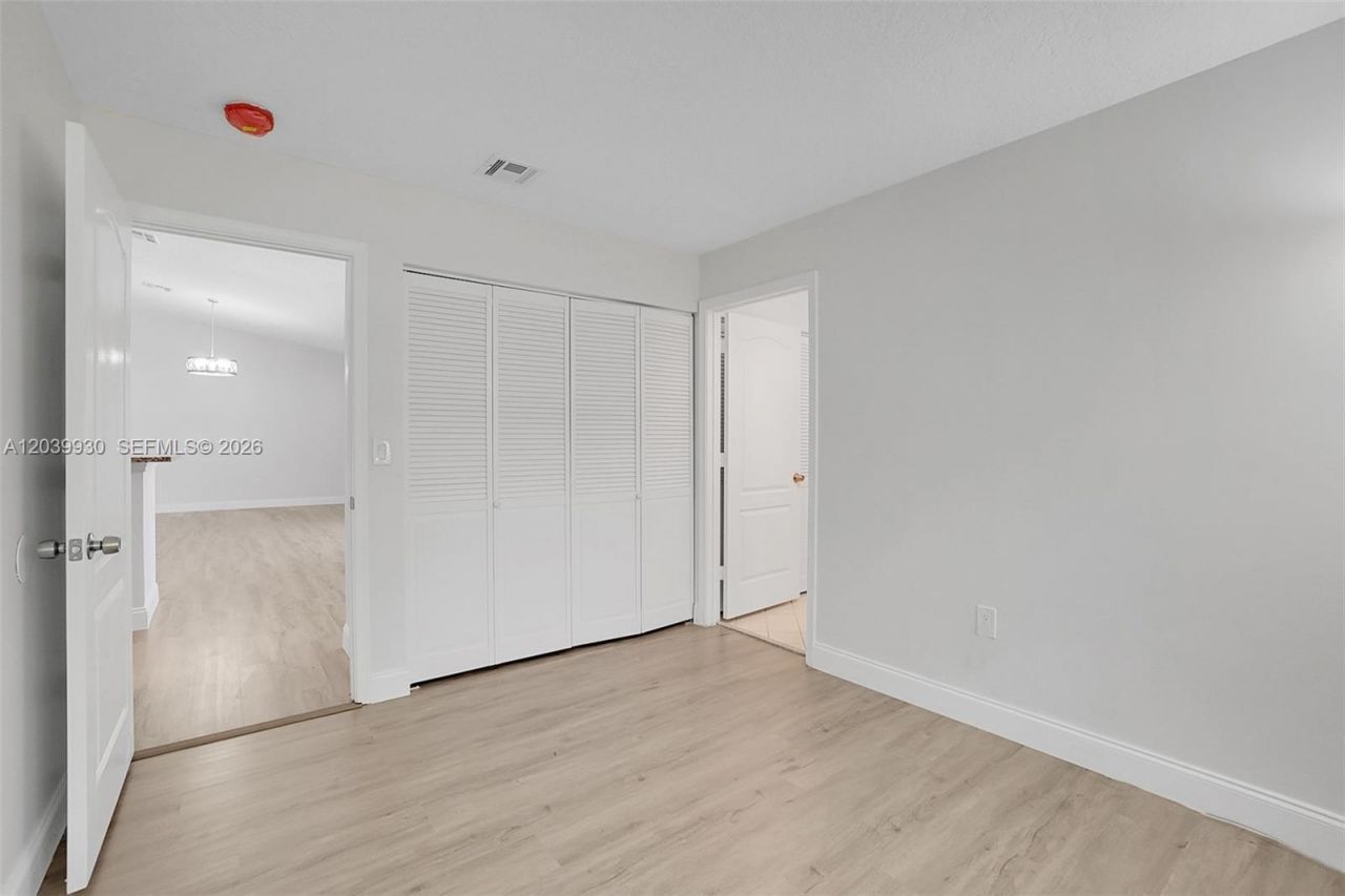 1574 NW 103rd Ter , Coral Springs, FL 33071 Photo