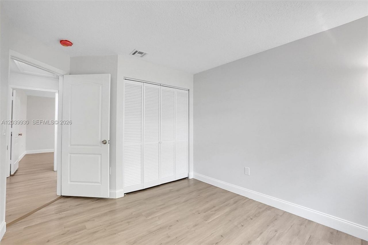 1574 NW 103rd Ter , Coral Springs, FL 33071 Photo