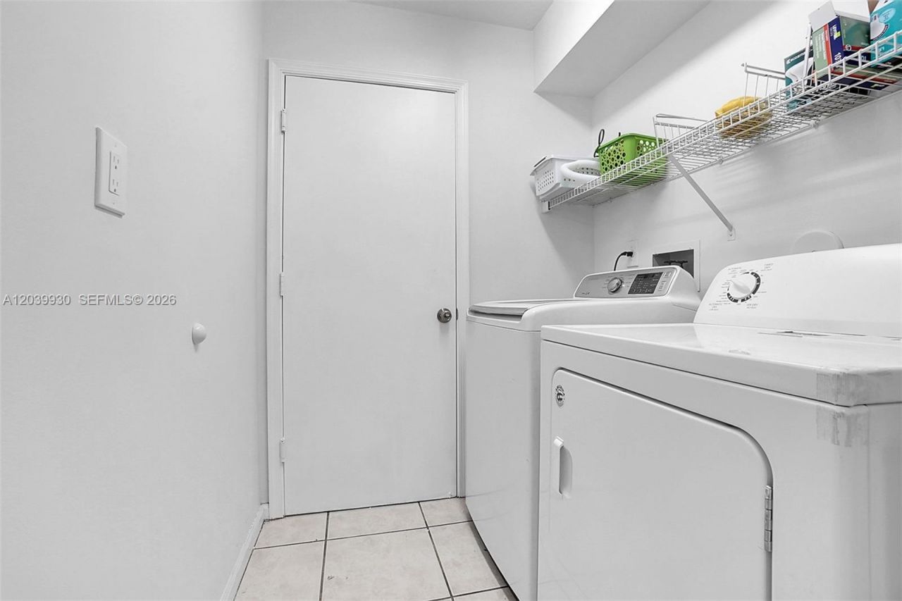1574 NW 103rd Ter , Coral Springs, FL 33071 Photo