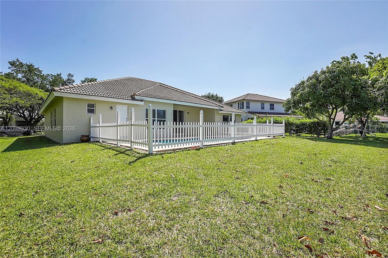 1574 NW 103rd Ter , Coral Springs, FL 33071 Photo
