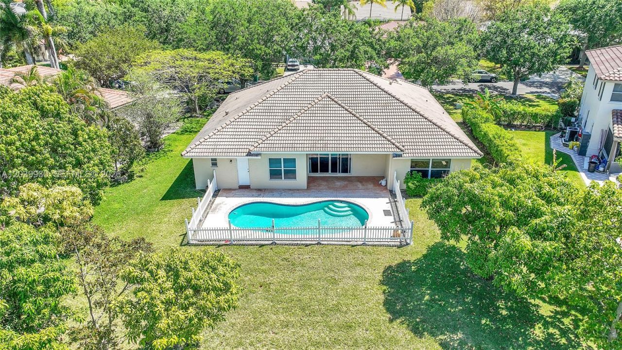 1574 NW 103rd Ter , Coral Springs, FL 33071 Photo