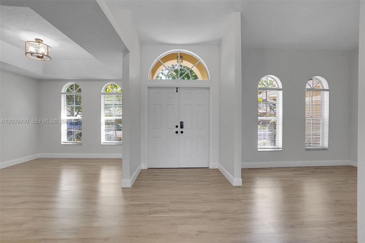 1574 NW 103rd Ter , Coral Springs, FL 33071 Photo