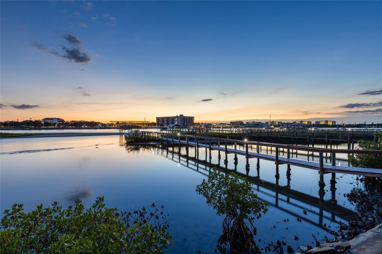 2 Richmond Drive, New Smyrna Beach, FL 32169 Photo