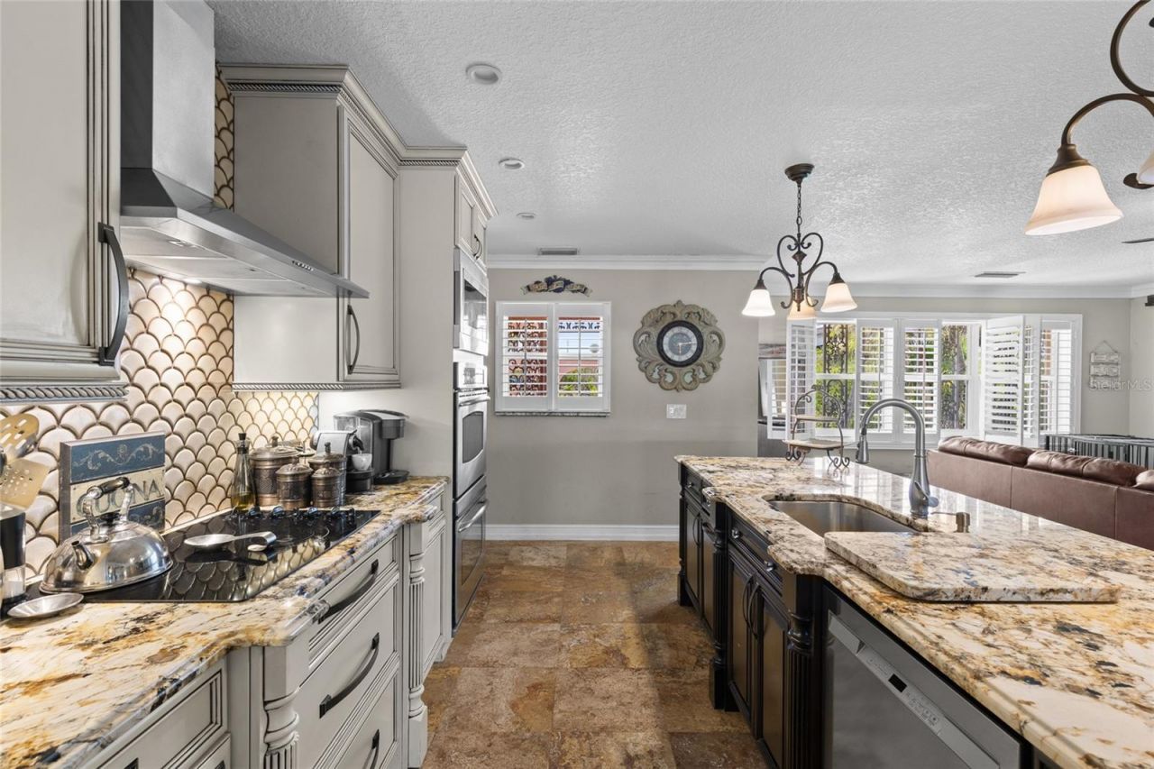 2 Richmond Drive, New Smyrna Beach, FL 32169 Photo