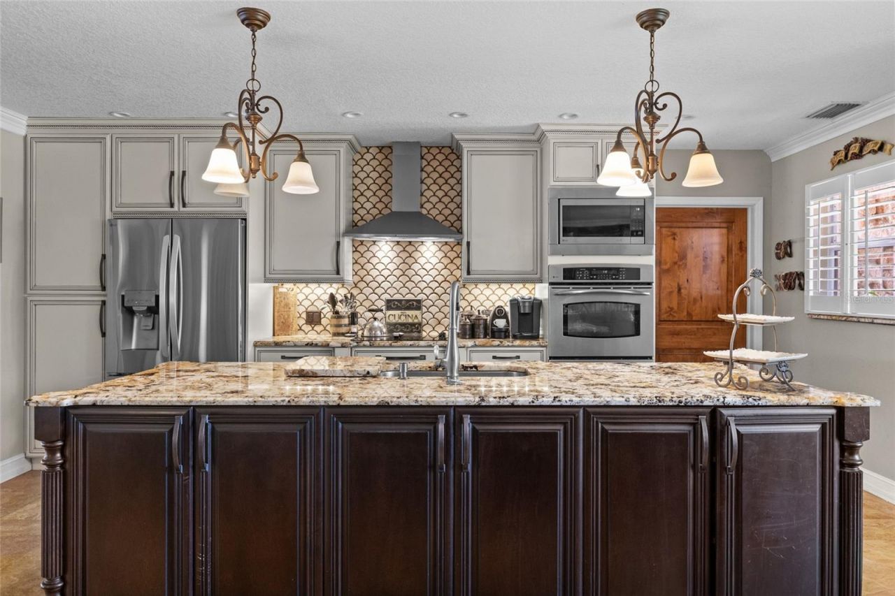 2 Richmond Drive, New Smyrna Beach, FL 32169 Photo
