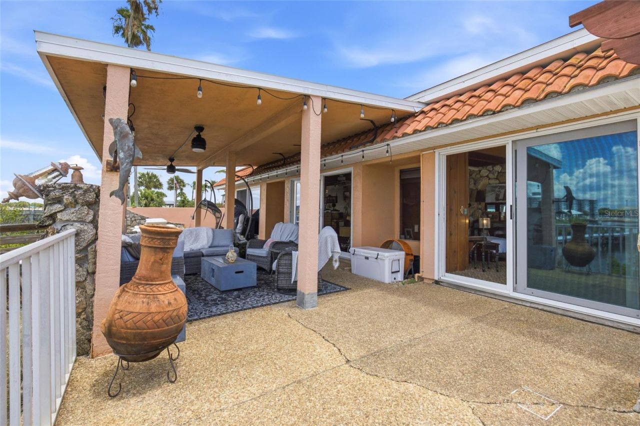 2 Richmond Drive, New Smyrna Beach, FL 32169 Photo