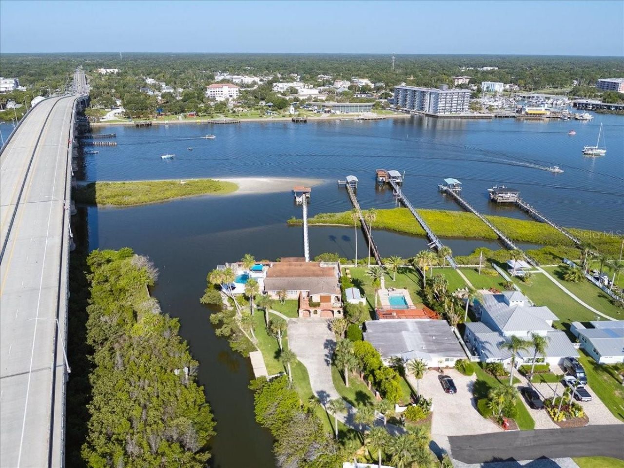 2 Richmond Drive, New Smyrna Beach, FL 32169 Photo
