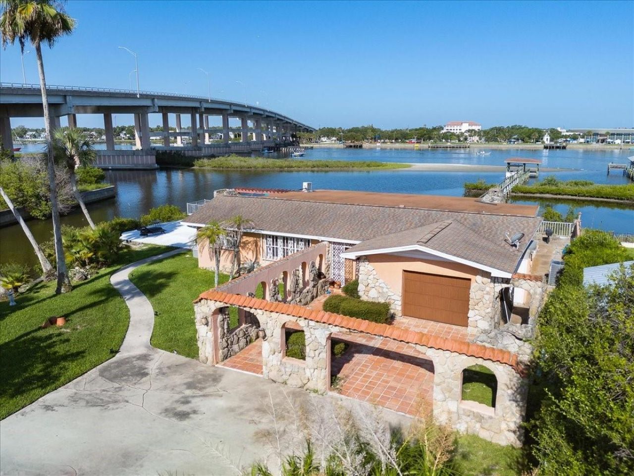2 Richmond Drive, New Smyrna Beach, FL 32169 Photo