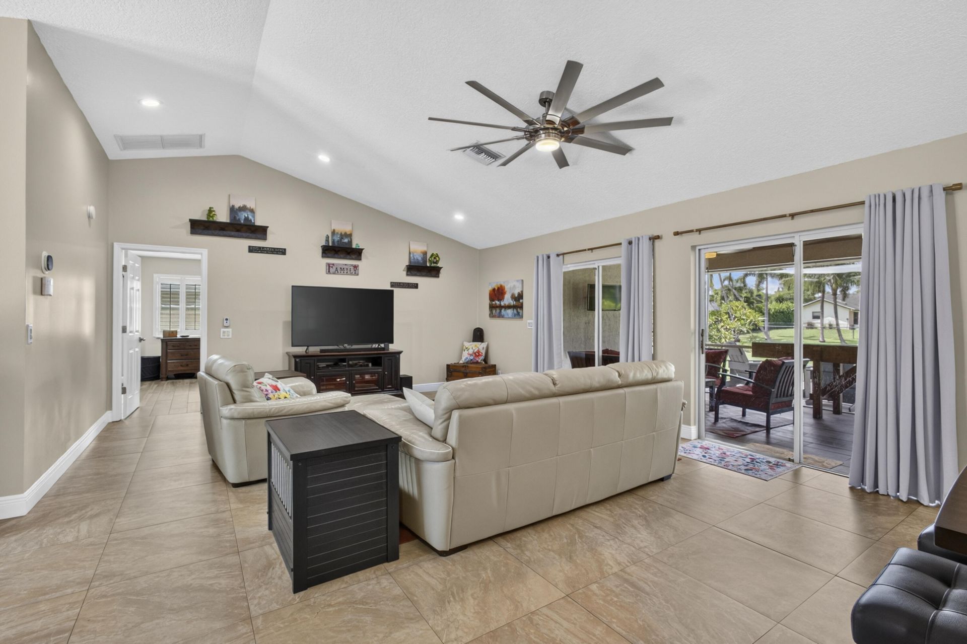 14184 Aster Avenue, Wellington, FL 33414 Photo
